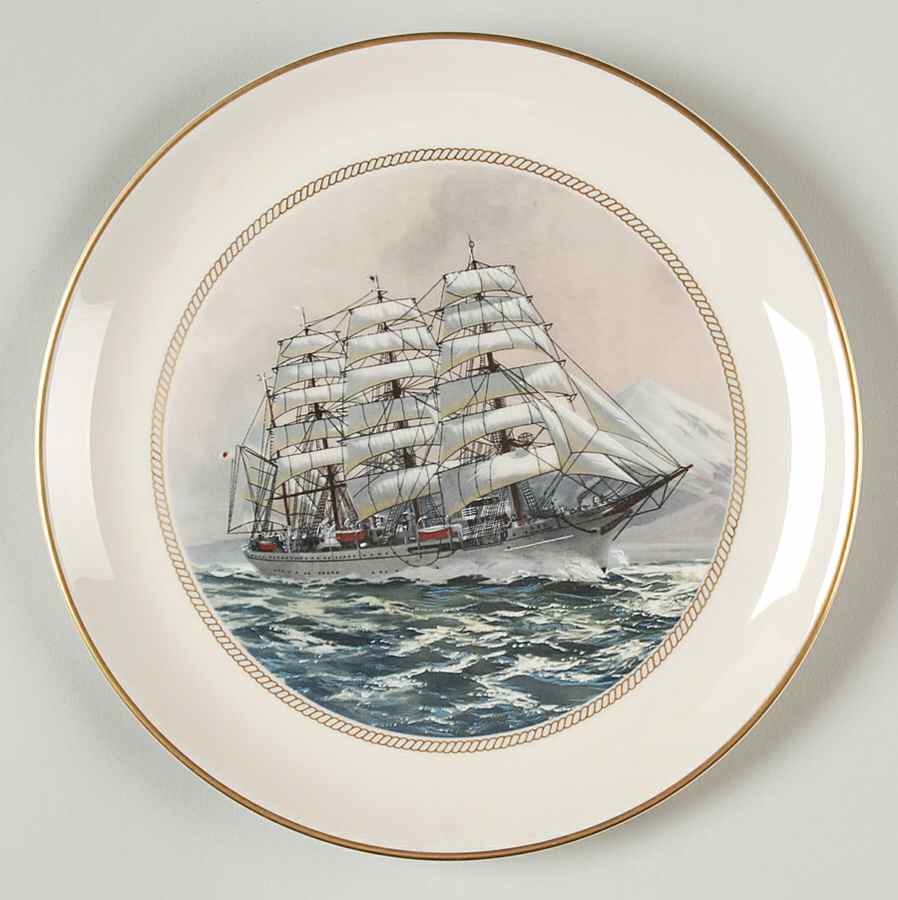 Tall Ships Japan - No Box by Danbury Mint-1