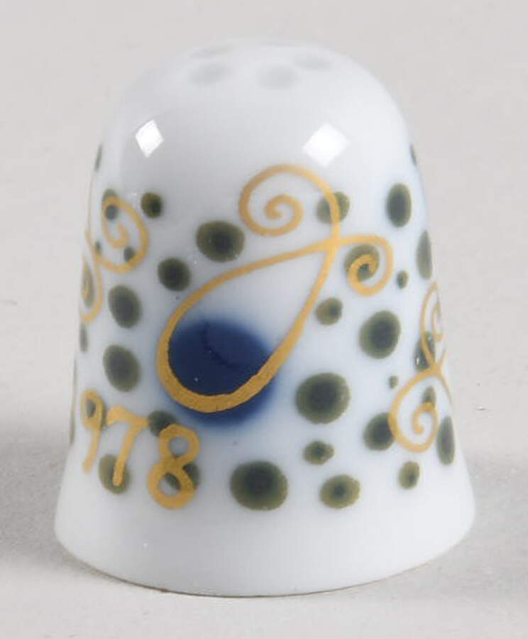 Great Porcelain Houses of the World Porsgrund - No Box by Danbury Mint-1