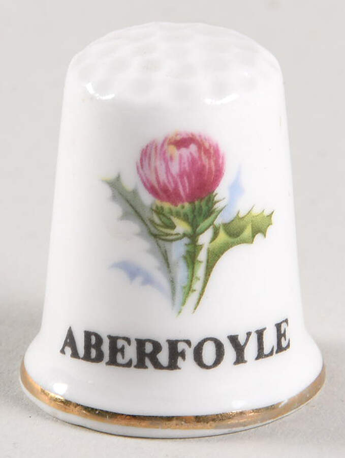 Great Porcelain Houses of the World Status Thimble - Aberfoyle - No Box by Danbury Mint-1