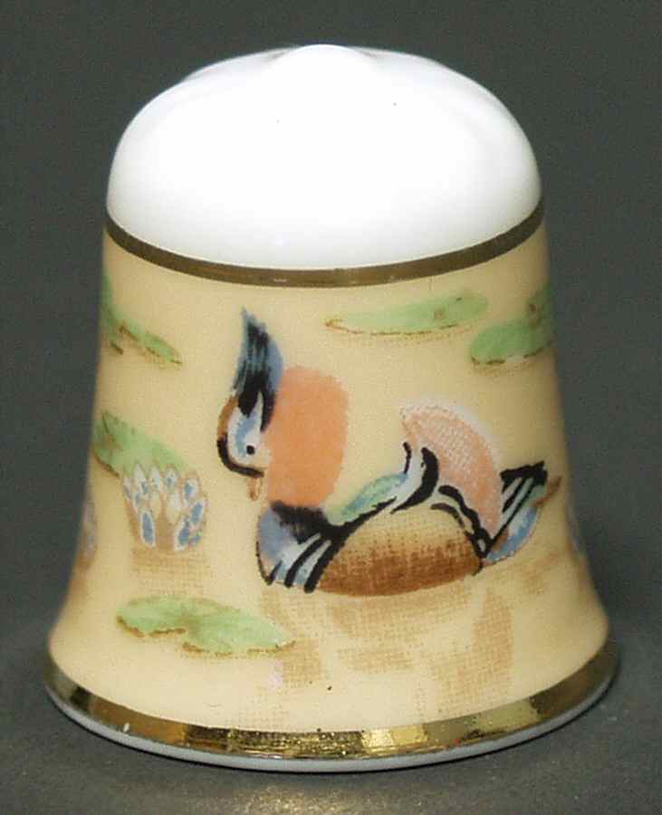 Great Porcelain Houses of the World Akemi - No Box by Danbury Mint-1