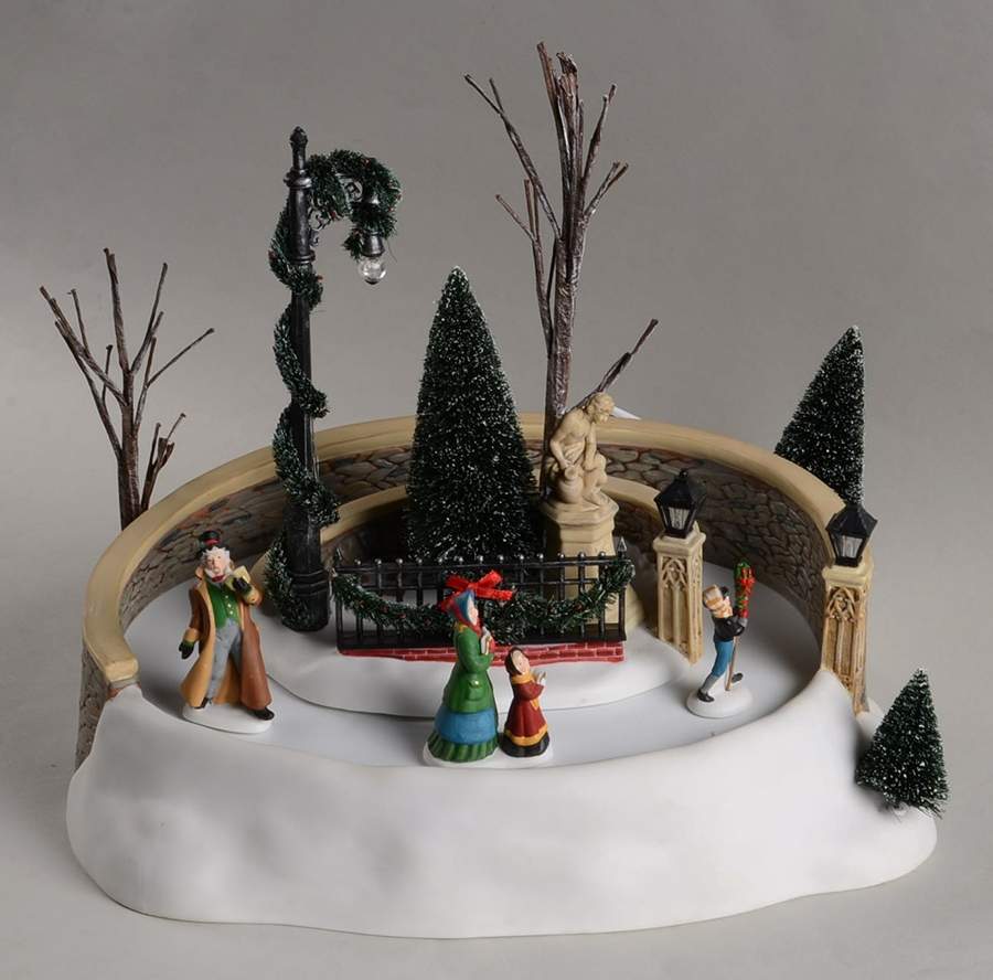 A Victorian Christmas-Dicken's Village A Caroling We Shall Go-Animated - Boxed by Department 56-1