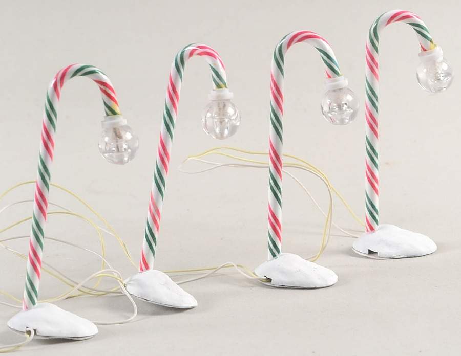 North Pole Village North Pole Candy Cane Lamppost - Boxed by Department 56-1