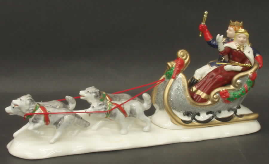 Snow Village Snow Carnival King & Queen - Boxed by Department 56-1