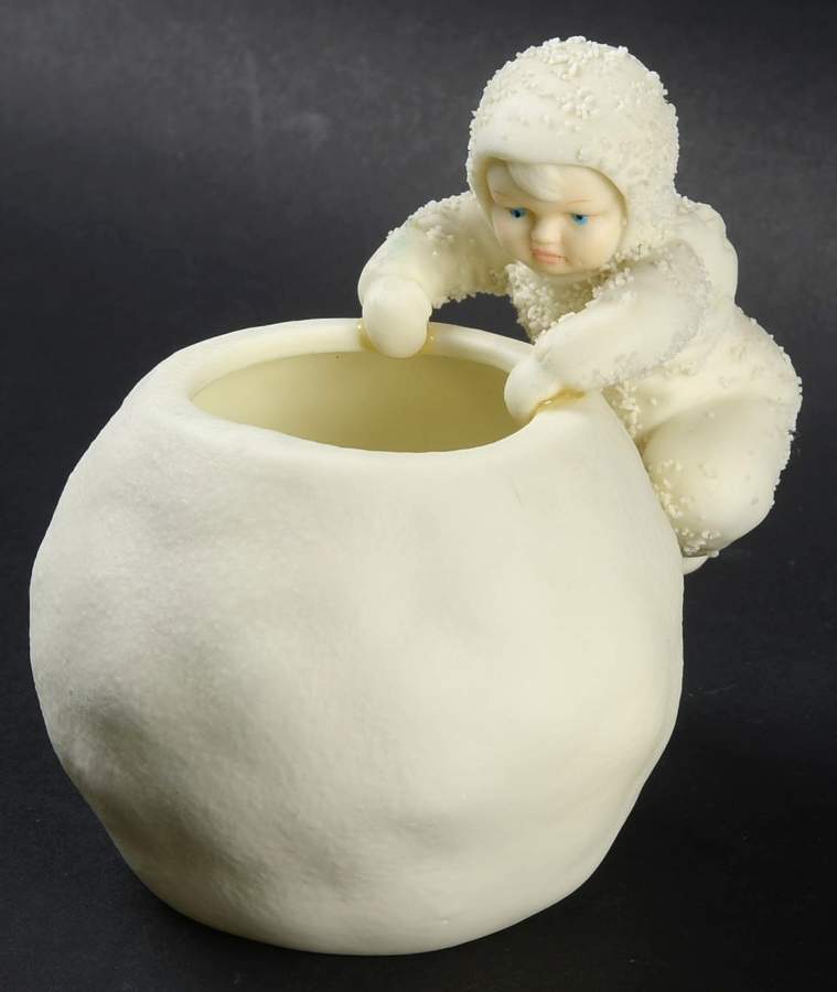 Snowbabies Climbing On Snowball-Votive - Boxed by Department 56-1
