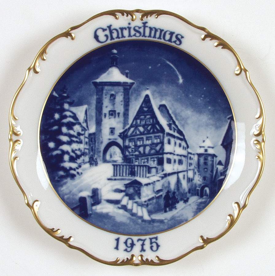 Dresden Christmas Plate Rothenburg Scene - Boxed by Dresden (German)-1