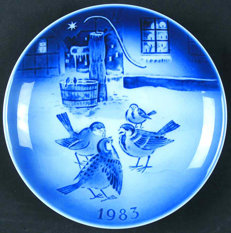 Svend Jensen Christmas Plate The Story Of The Year - Boxed by Desiree-1