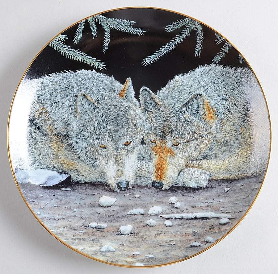 Eternal Unity Serenity - No Box by Danbury Mint-1