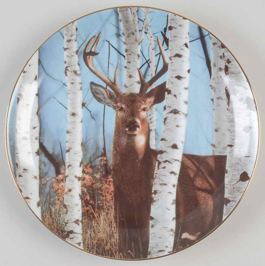 Pride of The Wilderness Autumn Sentinel - No Box by Danbury Mint-1