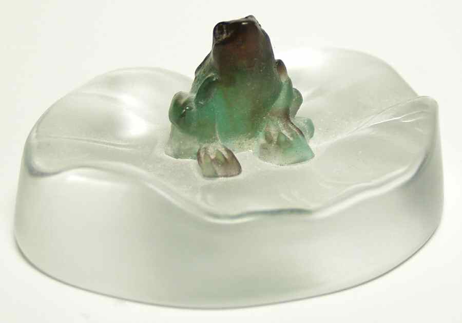 Daum Figurines Frog On Lily Pad-Paperweight - No Box by Daum-1