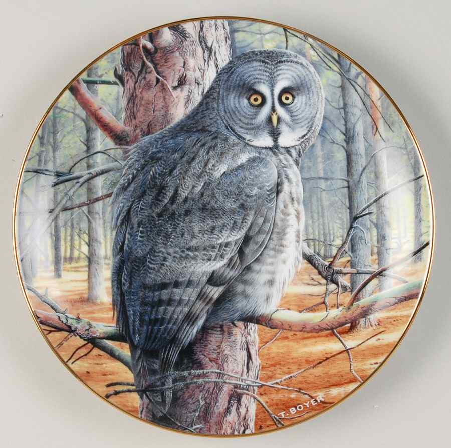 Majesty of Owls Gray Ghost - No Box by Danbury Mint-1
