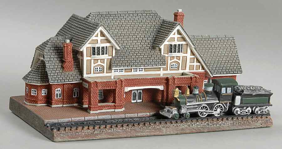 Americas Historic Railroad Stations Flagstaff Railroad Station - With Box by Danbury Mint-1