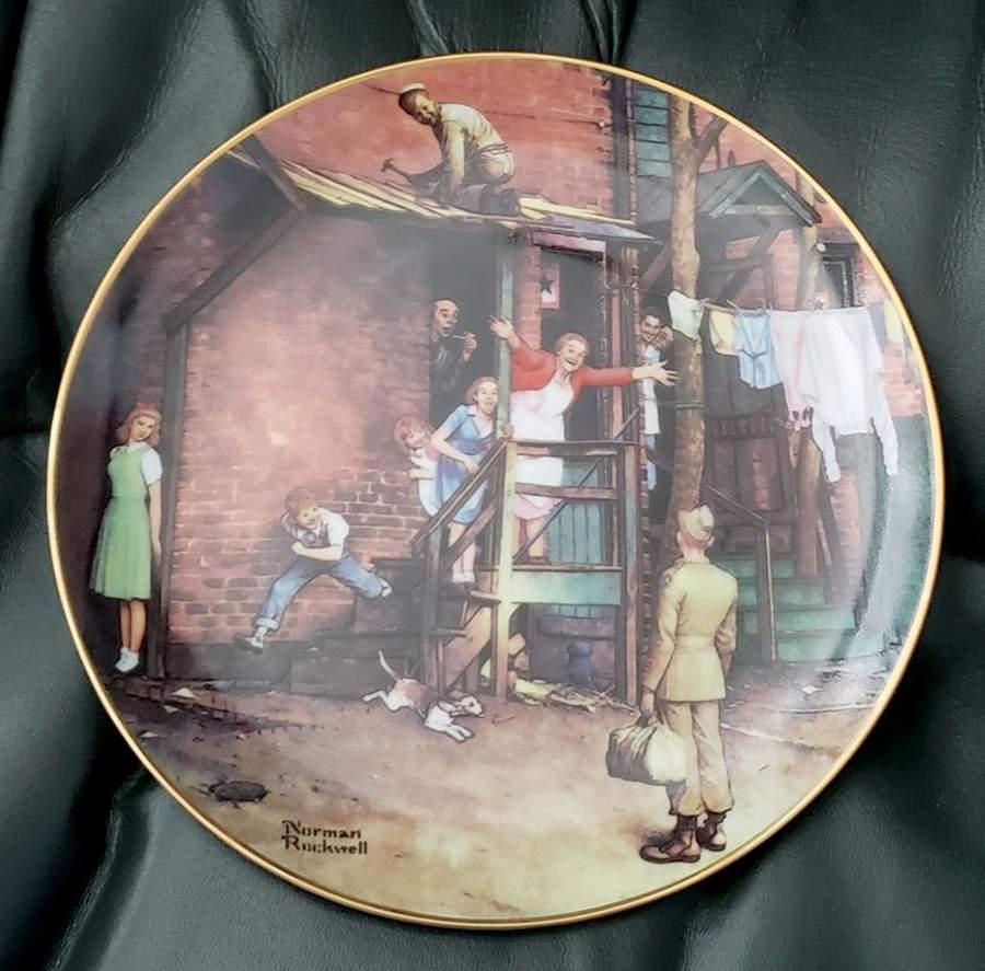 Rockwells American Heroes The Homecoming - No Box by Danbury Mint-1
