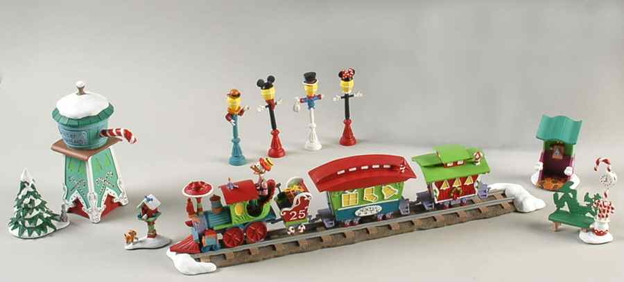 Disney Winter Wonderland Train Set - 15 Piece Boxed Set - No Box by Danbury Mint-1