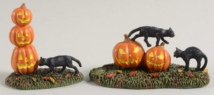 Snow Village Halloween Scary Cats & Pumpkins-Set Of 2 - Nb722, No Box by Department 56-1