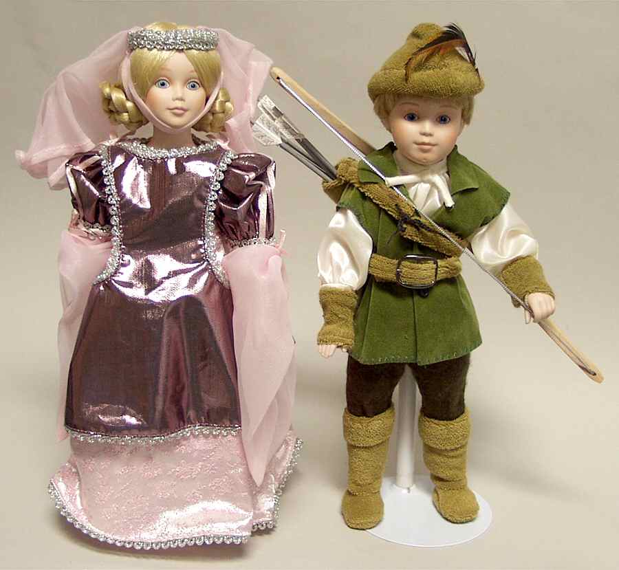 Storybook-Pairs Robin Hood & Maid Marian - No Box by Danbury Mint-1