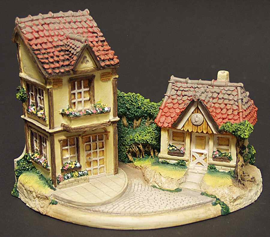 Miniature Hummelscape Merry Little Village - With Box by Danbury Mint-1