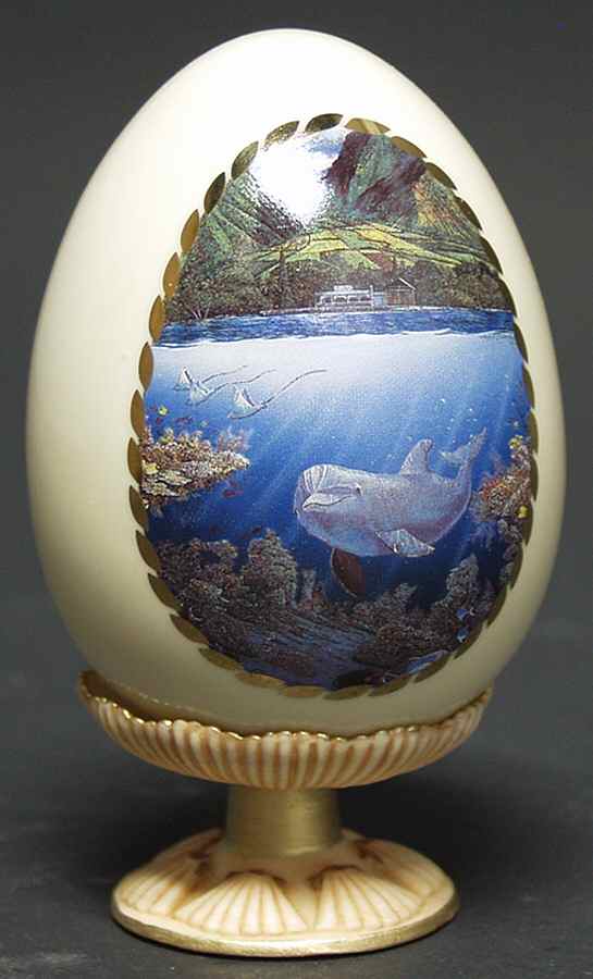Splendors of the Sea Egg Collection Chez Paul - No Box by Danbury Mint-1
