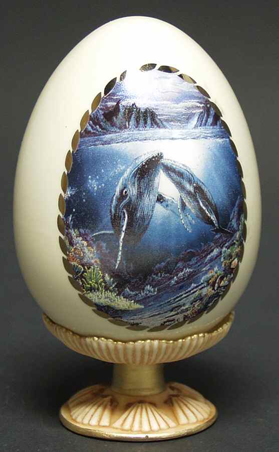 Splendors of the Sea Egg Collection Moonlit Moment - Boxed by Danbury Mint-1