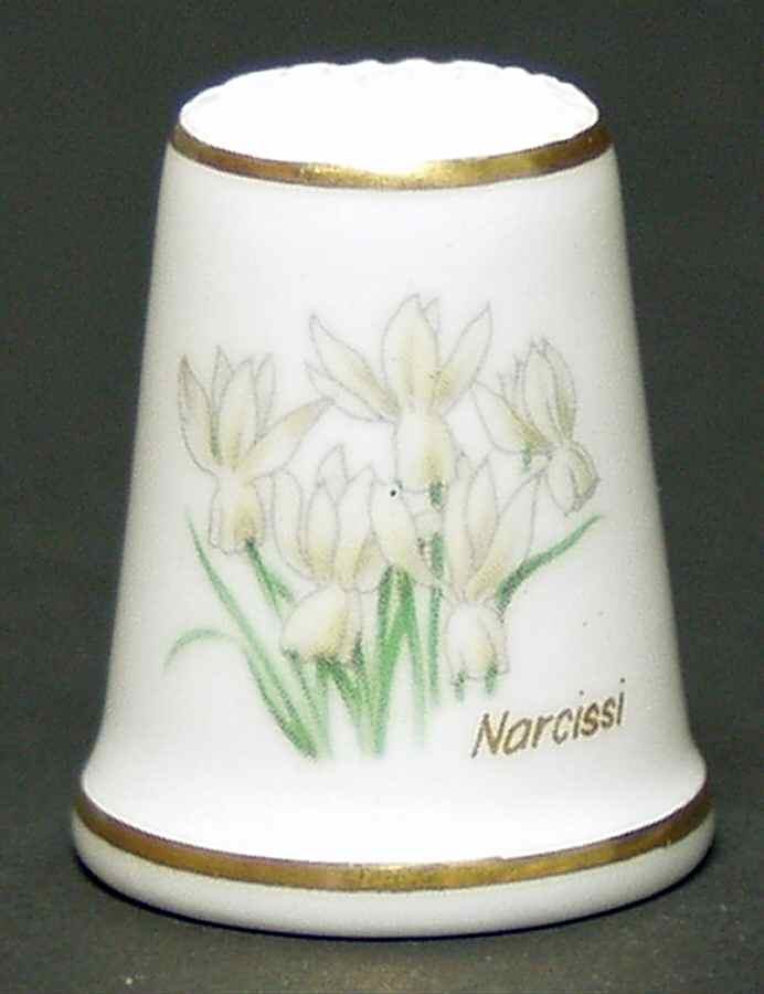 Garden of Verses Nascissi - Boxed by Danbury Mint-1