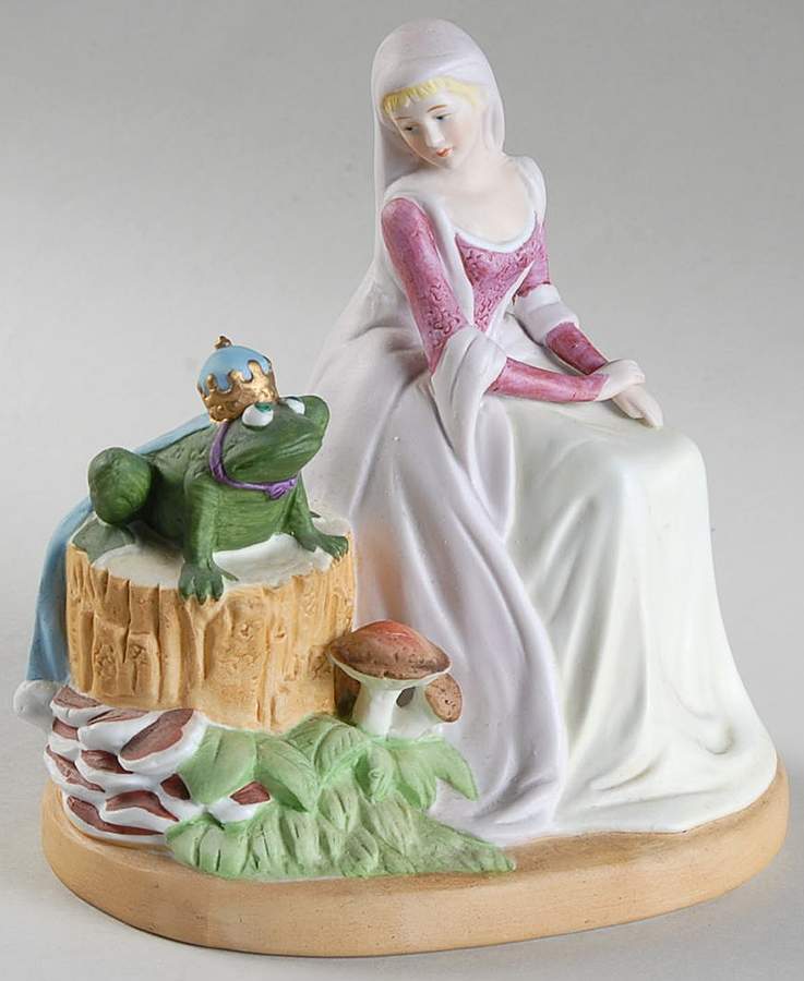 Fairy Tale Figurines Princess And The Frog - No Box by Danbury Mint-1