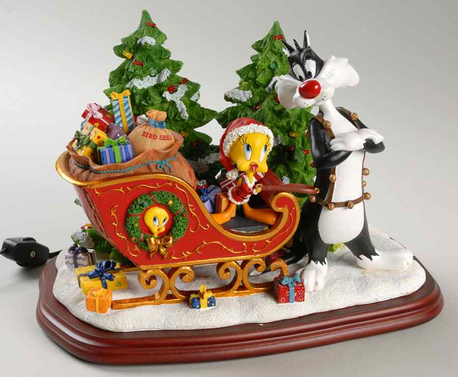 Warner Brothers Looney Tunes Christmas Figurines Tweety Christmas Sleigh - With Box by Danbury Mint-1