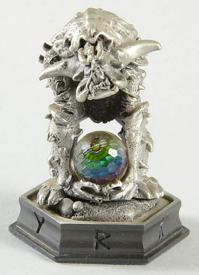 Fantasy of the Crystal Chess Set Grotwere The Spriggan - Pawn 3-Black Chess Piece by Danbury Mint-1