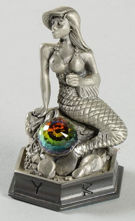 Fantasy of the Crystal Chess Set Loreli The Nixie - Pawn 6-Black Chess Piece by Danbury Mint-1
