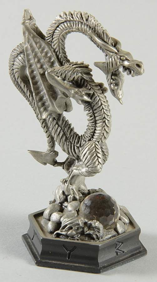 Fantasy of the Crystal Chess Set Beldin The Dragon - Knight 2-Black Chess Piece by Danbury Mint-1