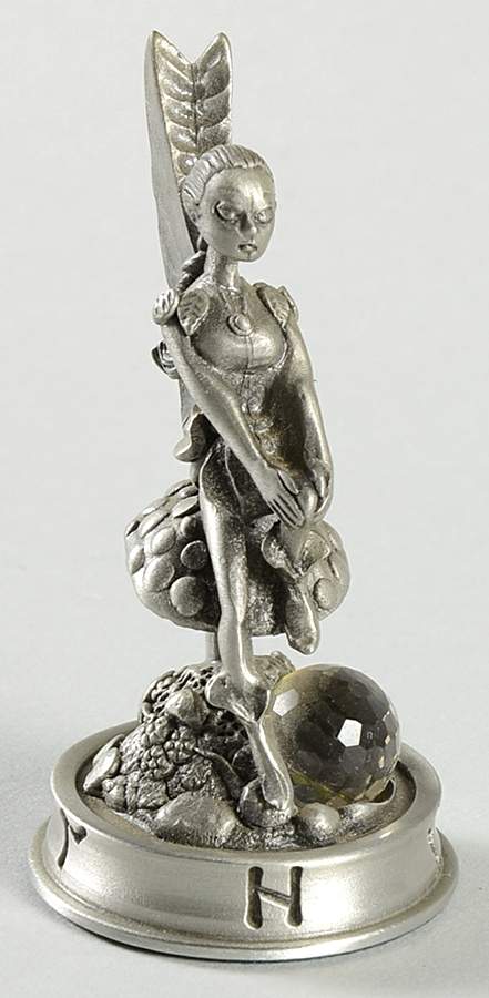 Fantasy of the Crystal Chess Set Tarath The Fairy - Pawn6-White Chess Piece by Danbury Mint-1
