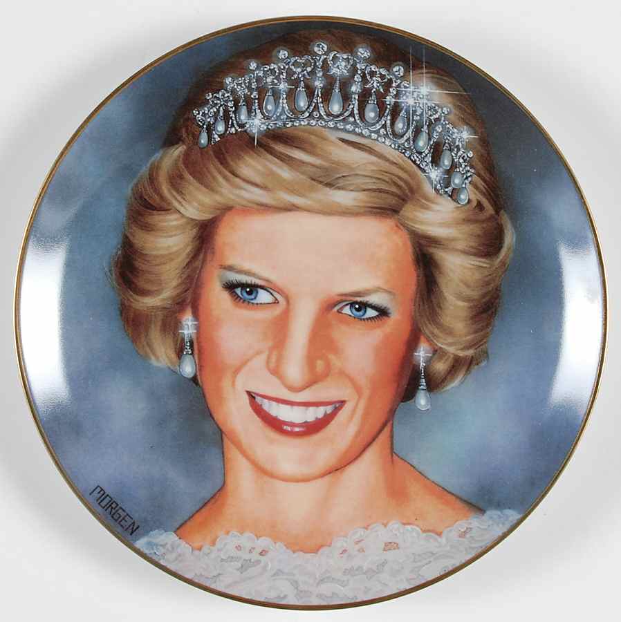 Princess Diana Princess Diana - No Box by Danbury Mint-1