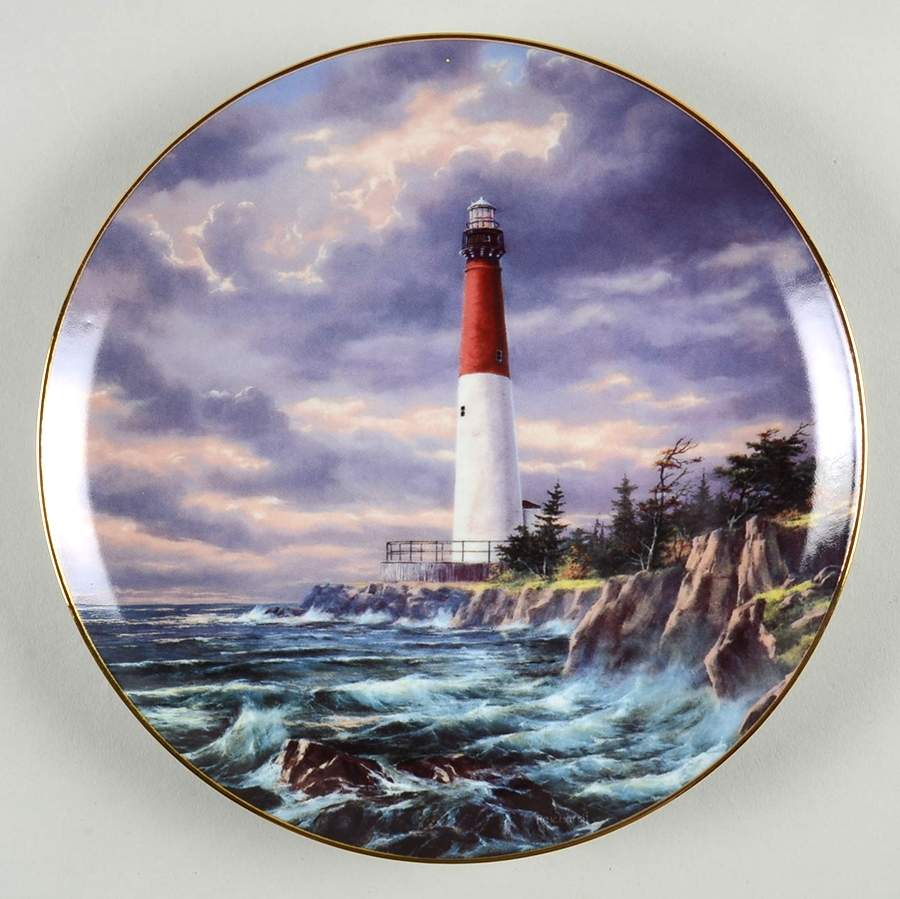 Guardians of the Coasts Shoreline Sentry - No Box by Danbury Mint-1