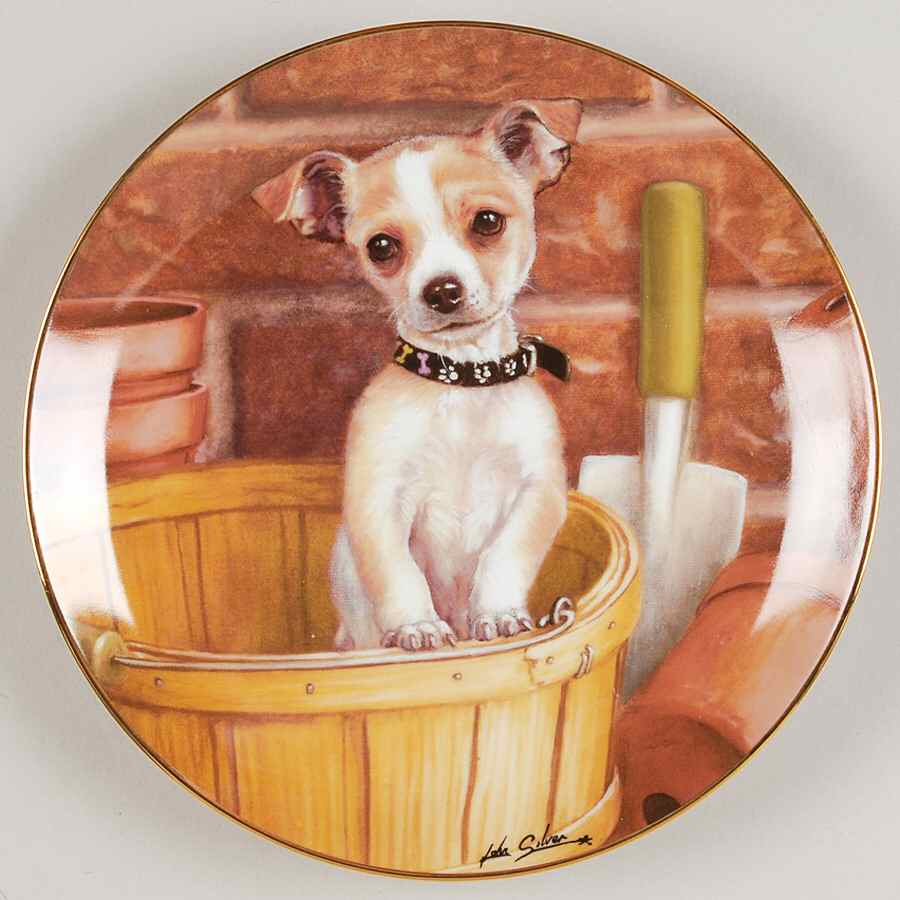 Chihuahuas Little Gardener - No Box by Danbury Mint-1