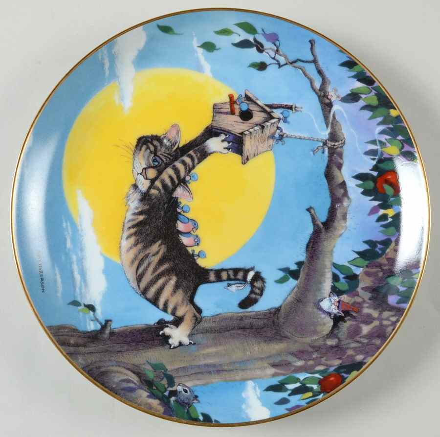 Comical Cats The Hang Out - No Box by Danbury Mint-1