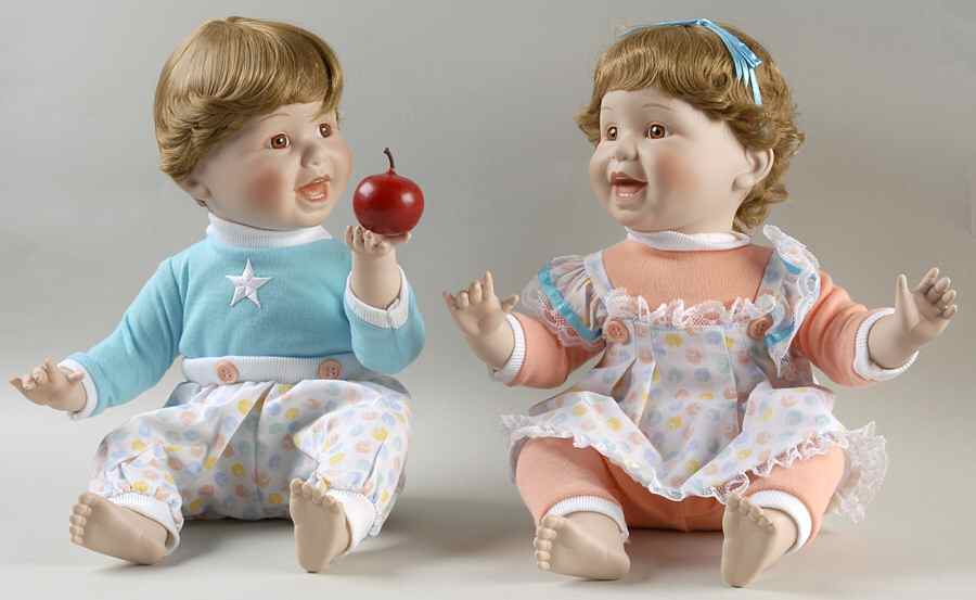 Precious Pairs Rachel & Ryan - Boxed by Danbury Mint-1