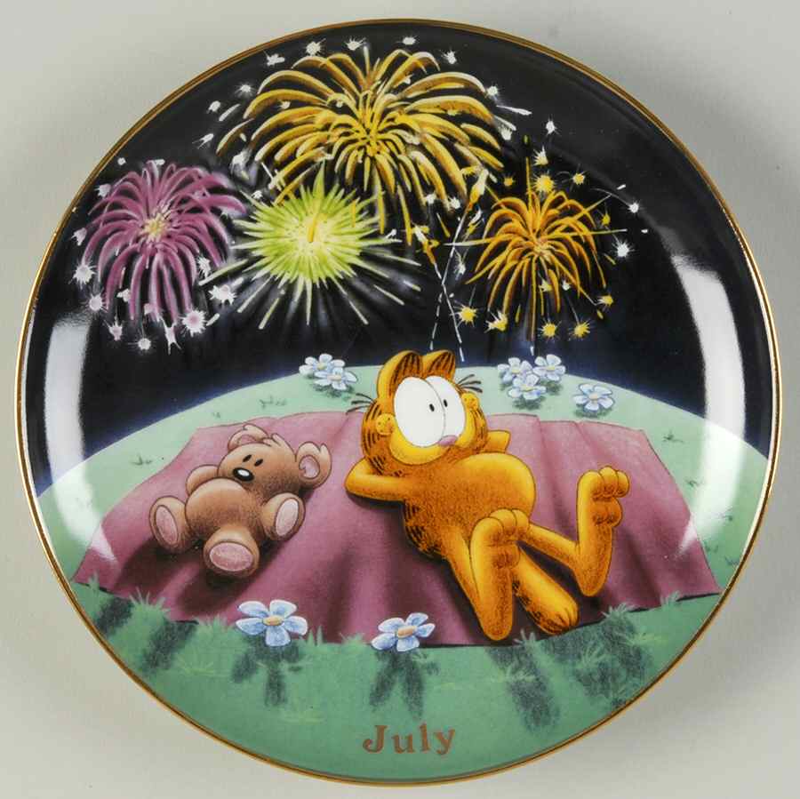 Garfield Perpetual Calendar July - No Box by Danbury Mint-1