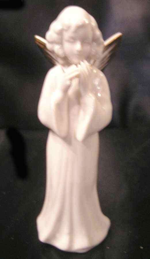Angel Musicians-Gold Angel Singing - No Box by Dresden (German)-1