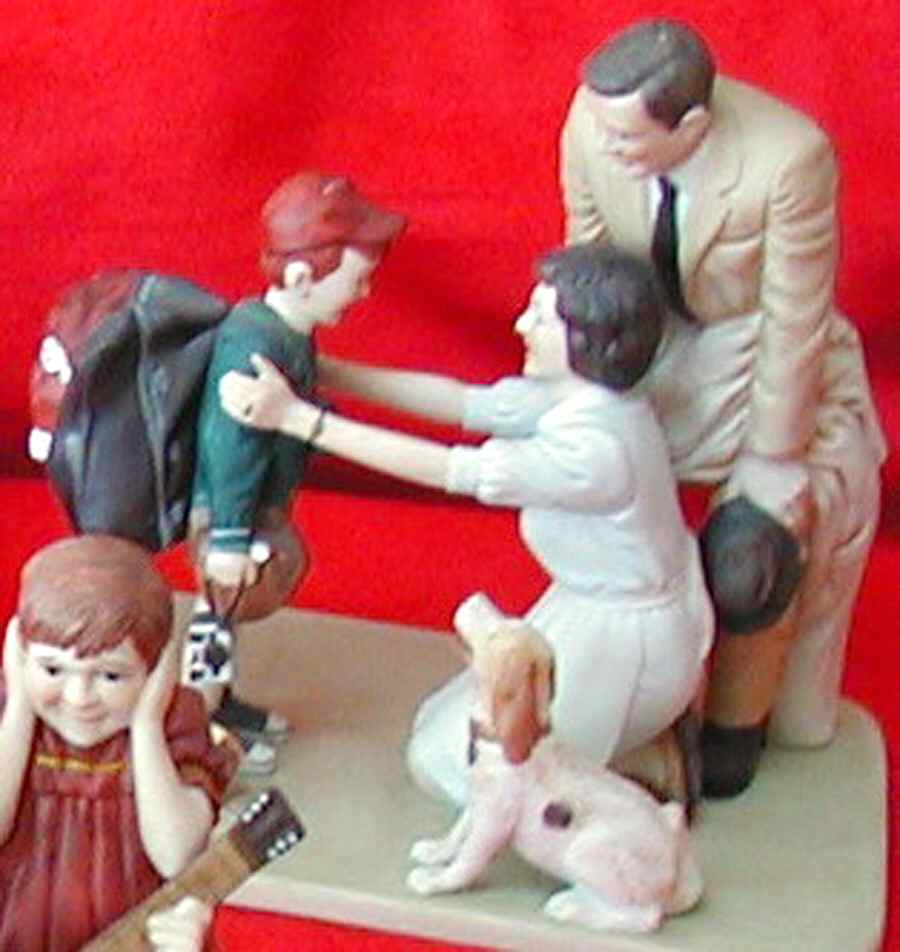 American Family Home From Camp - No Box by Danbury Mint-1