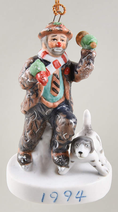 Emmett Kelly Jr Holiday Skater - No Box by Dave Grossman-1