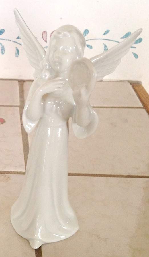 Angel Musicians #7 Angel With Tambourine - No Box by Dresden (German)-1