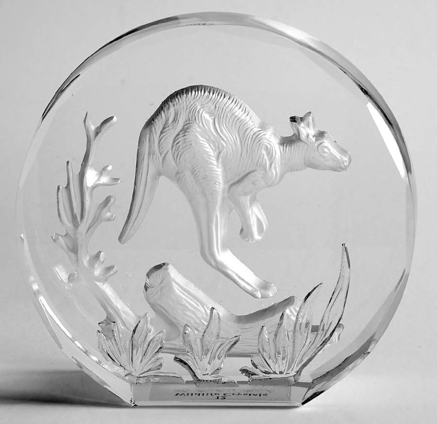 Wildlife Crystals Paperweights Kangaroo - No Box by Danbury Mint-1