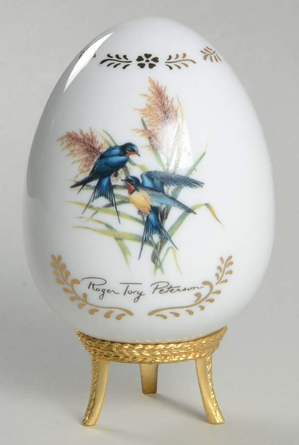 Songbirds Porcelain Egg Barn Swallow - Boxed by Danbury Mint-1