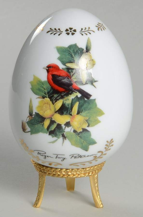 Songbirds Porcelain Egg Scarlet Tanager - Boxed by Danbury Mint-1