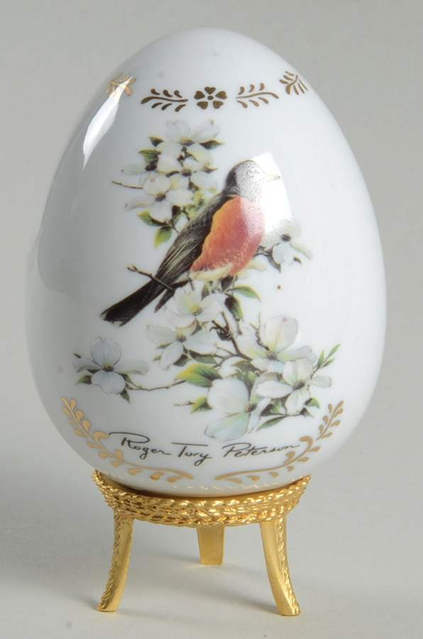 Songbirds Porcelain Egg Robin - Boxed by Danbury Mint-1