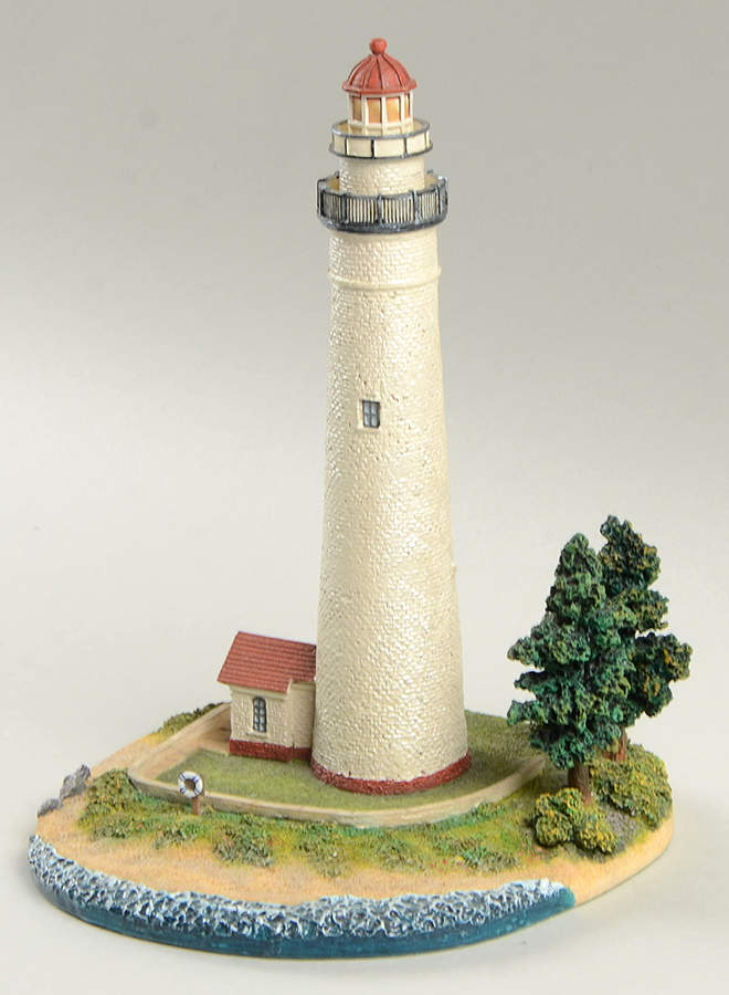 Lighthouse Collection Fort Gratiot Light,  Michigan - With Box by Danbury Mint-1