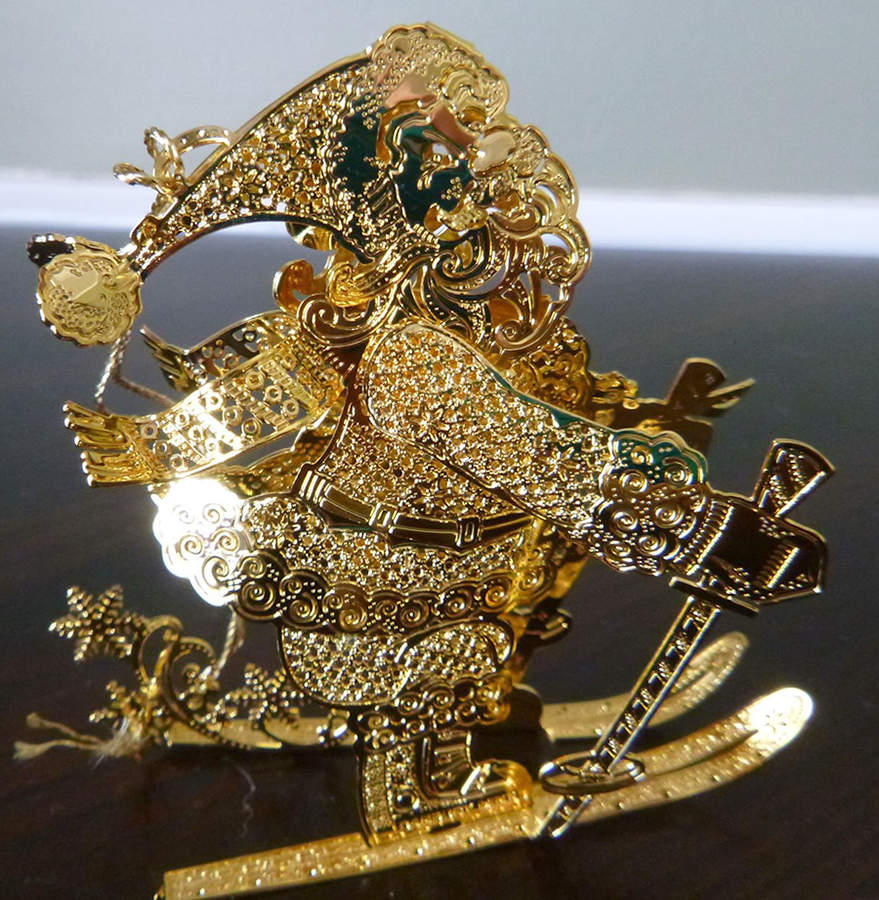 2015 Gold Christmas Ornament Collection Santa On Skis - No Box by Danbury Mint-1
