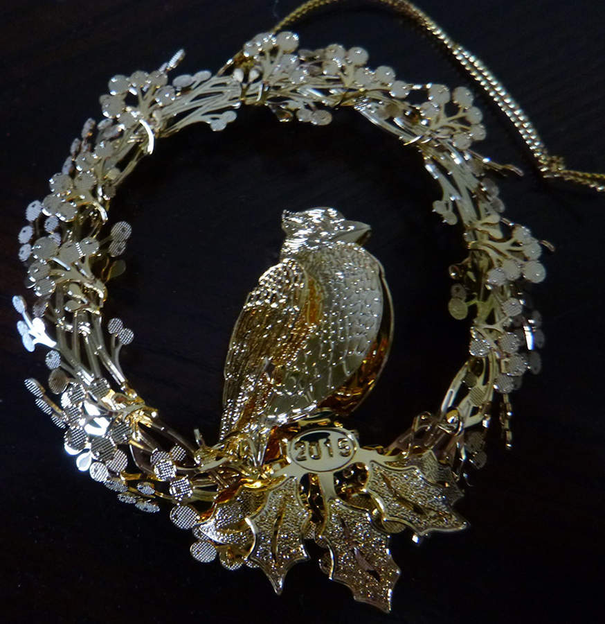 2015 Gold Christmas Ornament Collection Cardinal Wreath - No Box by Danbury Mint-1