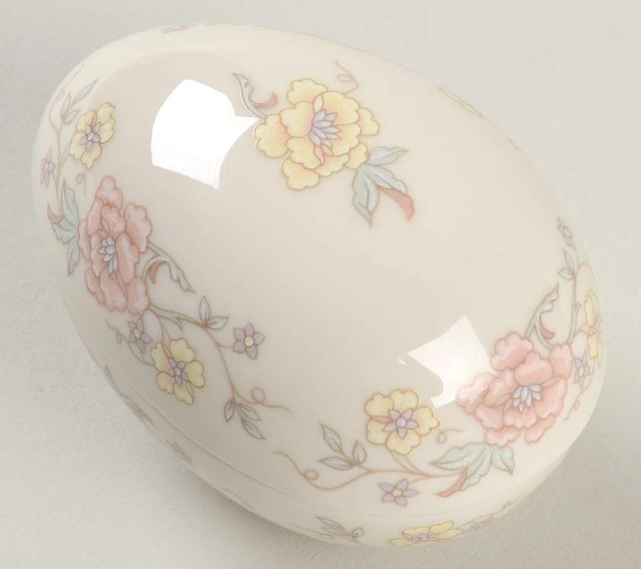 Great Porcelain Houses Egg Box Pickard - No Box by Danbury Mint-1