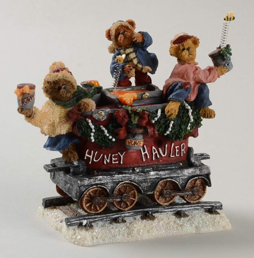 Boyds Bears Christmas Train Huney Hauler - No Box by Danbury Mint-1