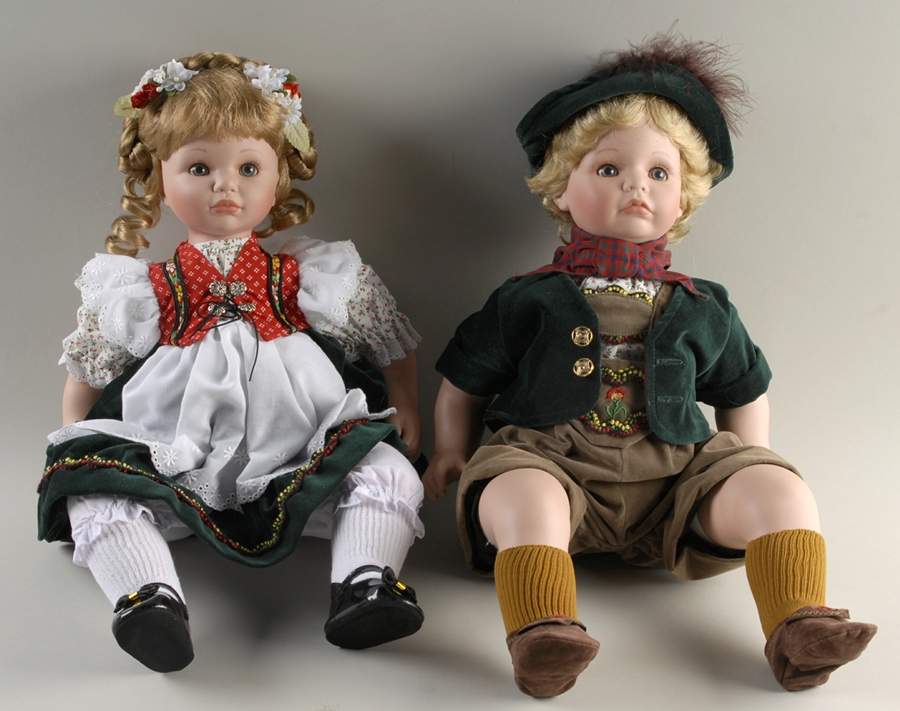 Story Book Pairs Hansel & Gretel - No Box by Danbury Mint-1