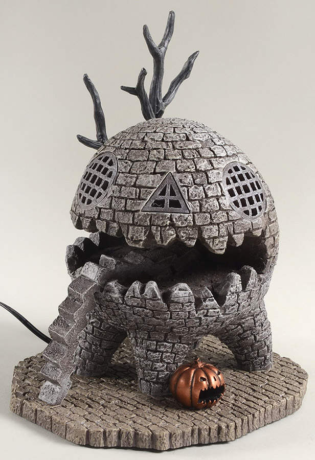 Nightmare Before Christmas The Lizard House - No Box by Department 56-1